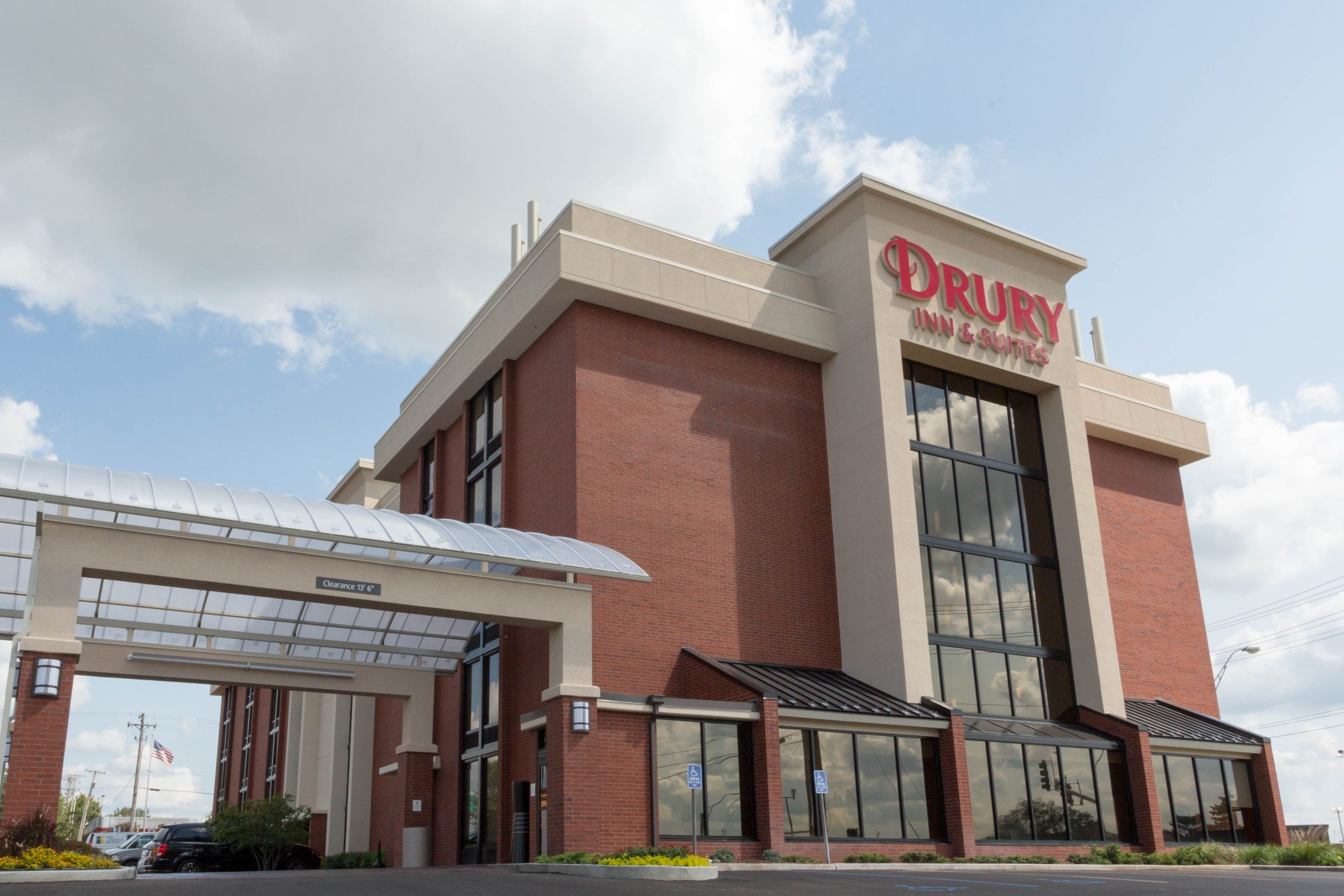 Drury Inn & Suites - Stadium Blvd - Columbia Convention and Visitors Bureau